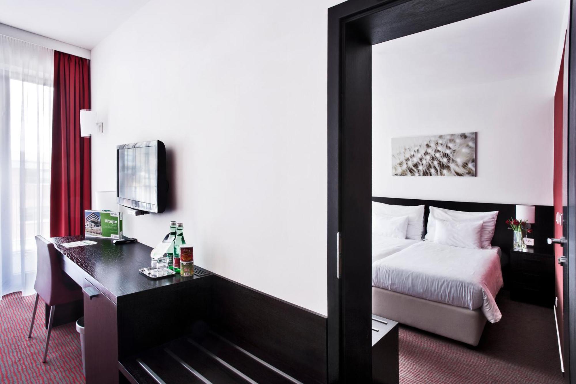 Wellness Hotel Vista Dolni Morava Exterior photo